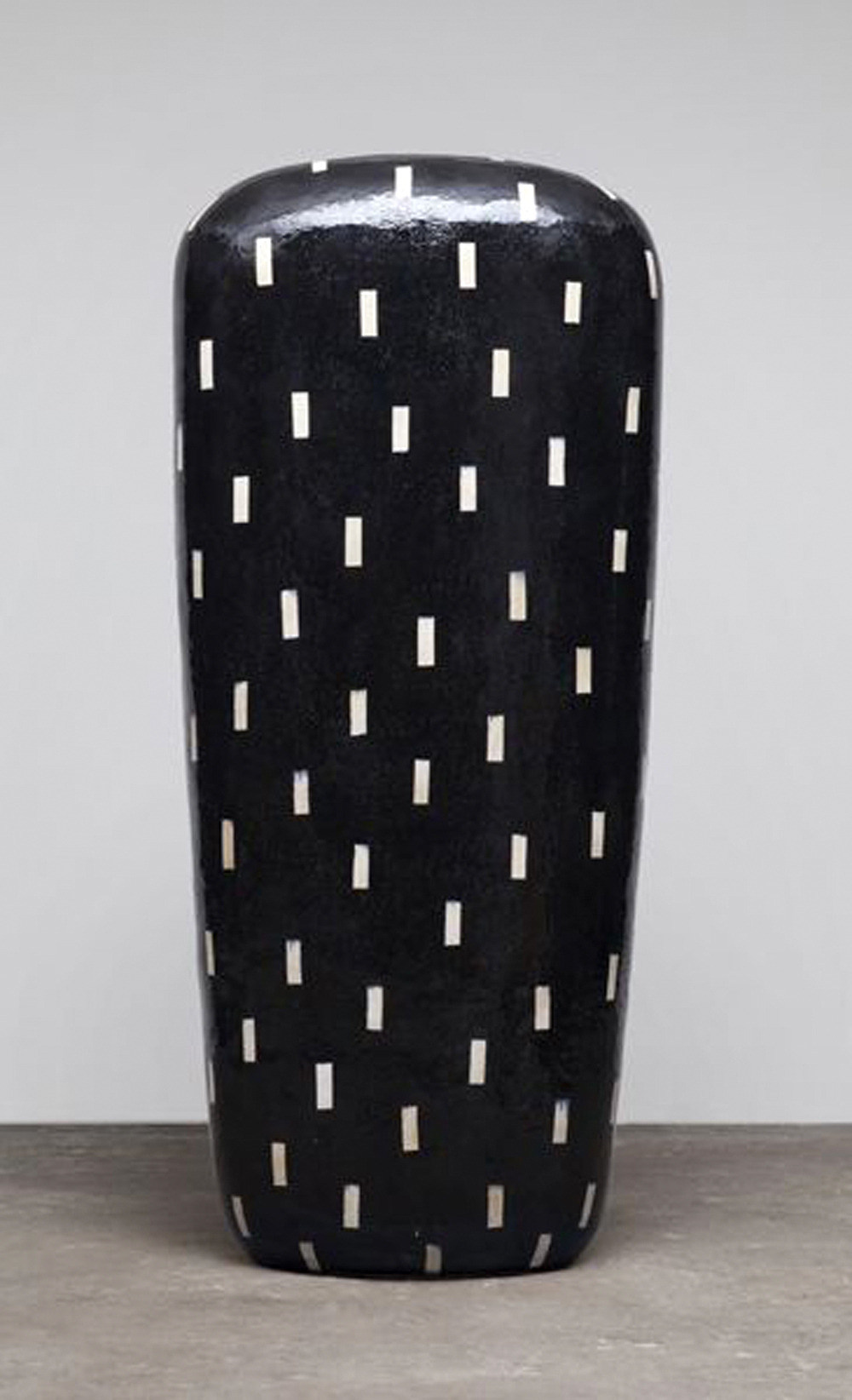 Jun Kaneko: Black & White at Bentley Gallery, Phoenix