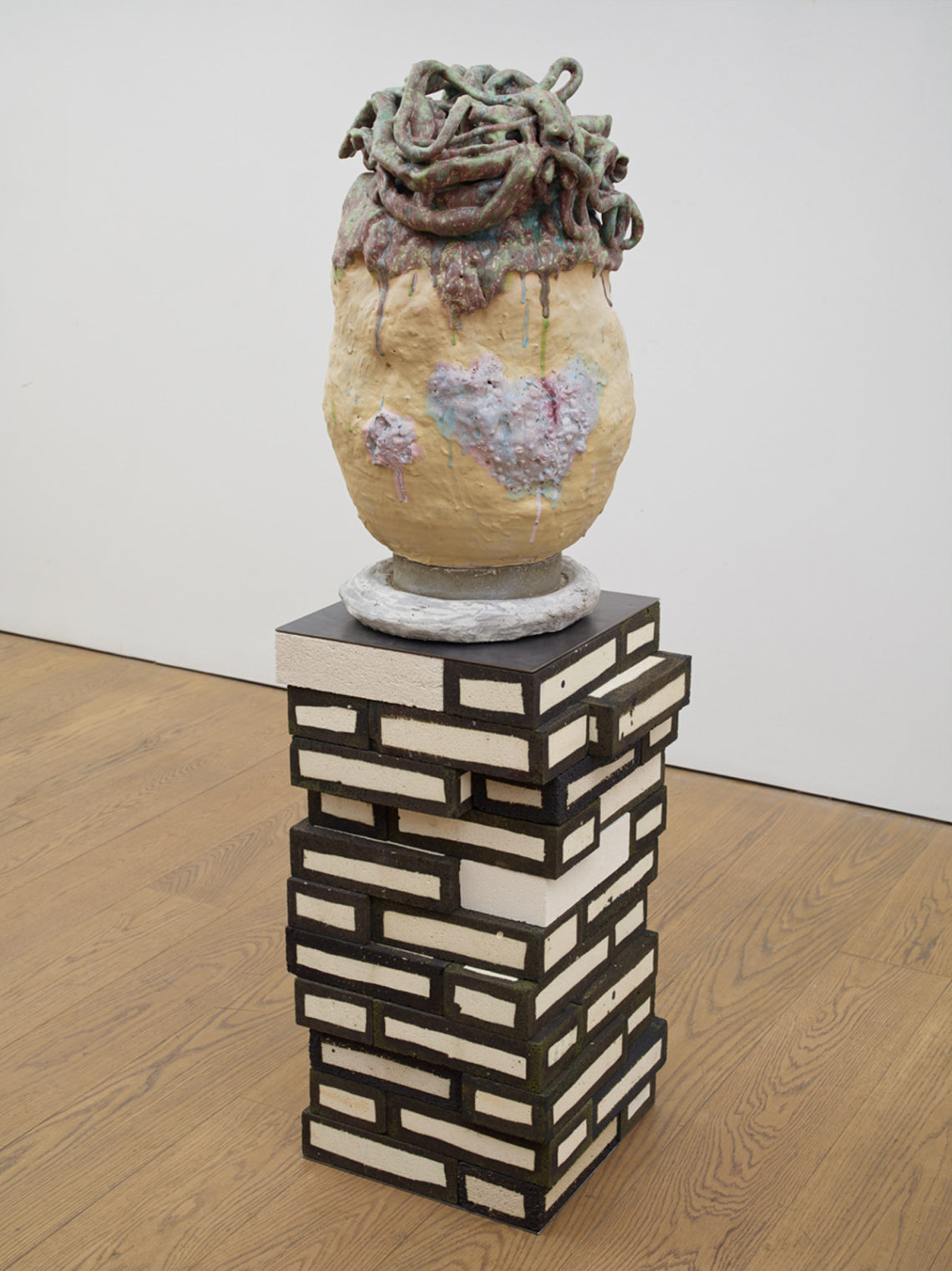 Hard and Soft: Lynda Benglis, Hilary Harnischfeger, Rebecca Manson ...