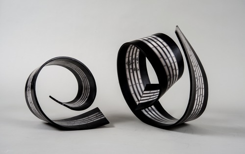 Simcha Even-Chen: Balance in Motion / Benyamini Contemporary Ceramics Center, Tel Aviv