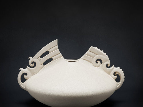 Uku Rere: Nga Kaihanga Uku and beyond / Whangarei Art Museum, New Zeeland