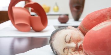 In Black and White or in Colours? at Musée Ariana, Geneva