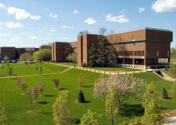 Adjunct Faculty – Ceramics / Sculpture at St. Louis Community College