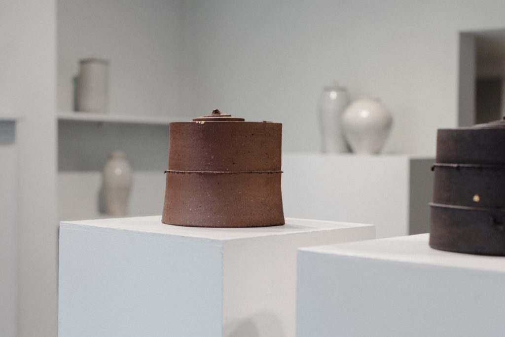 Other Lives New ceramics by Rob Barnard and Julian Stair at Oxford