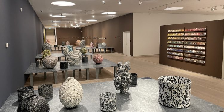 Morten Løbner Espersen: Triumph & Catastrophe at CLAY Museum of Ceramic Art Denmark