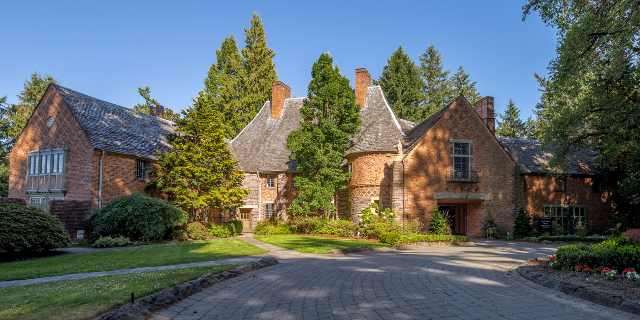 Assistant Professor of Art in Ceramics at Lewis & Clark College Ceramics Now