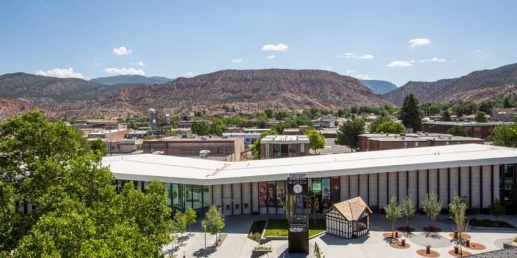 Assistant Professor in Ceramics at Southern Utah University