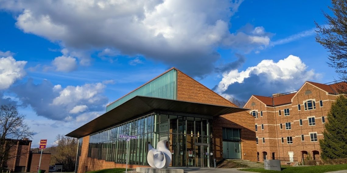 Assistant Director / Curator of Alfred Ceramic Art Museum Ceramics Now