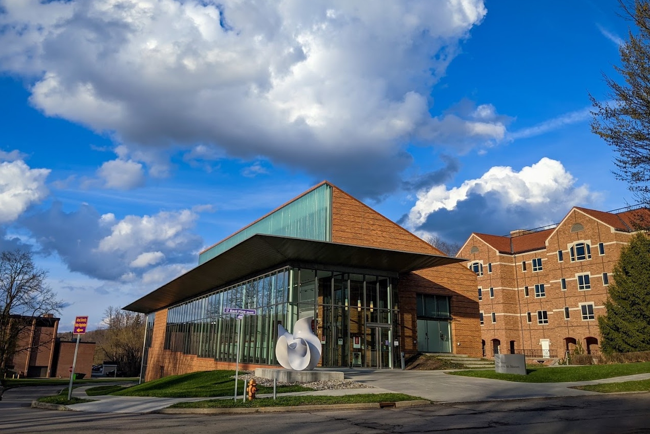 Assistant Director / Curator of Alfred Ceramic Art Museum Ceramics Now