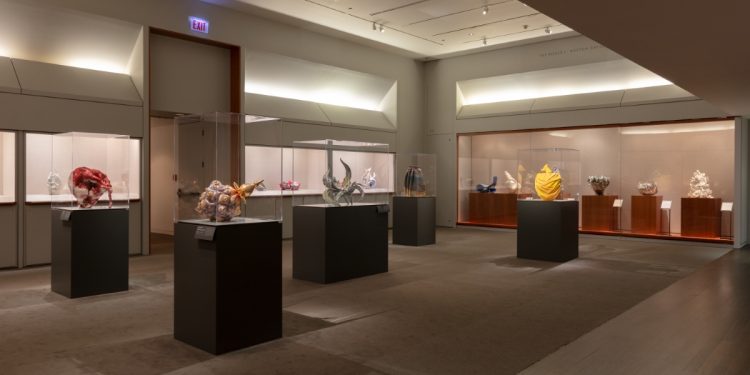 Radical Clay: Contemporary Women Artists from Japan at the Art Institute of Chicago
