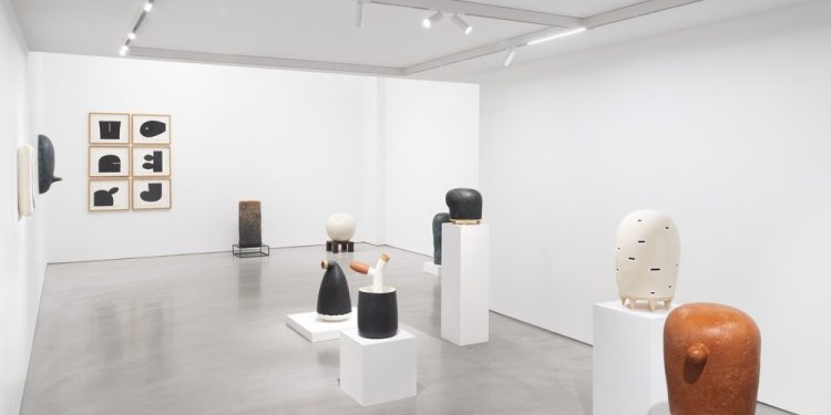 The week’s news in the ceramic art world – November 21, 2024