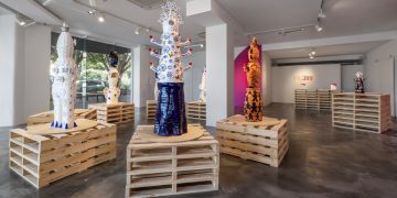 Vipoo Srivilasa ceramics