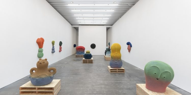 The week’s news in the ceramic art world – February 25, 2025