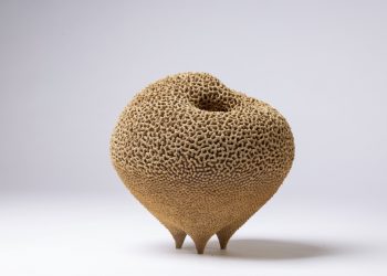 Hanna Miadzvedzeva ceramics