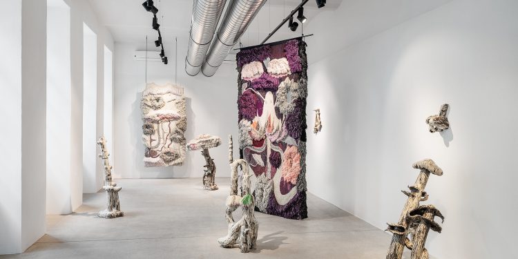 The week’s news in the ceramic art world – May 25, 2026