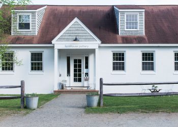 Production Potter at Farmhouse Pottery, Woodstock, Vermont