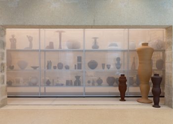Ceramics at Musée des Arts décoratifs et du Design de Bordeaux